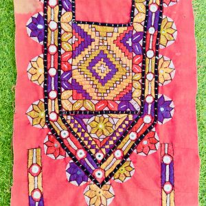 women's dress embroidery